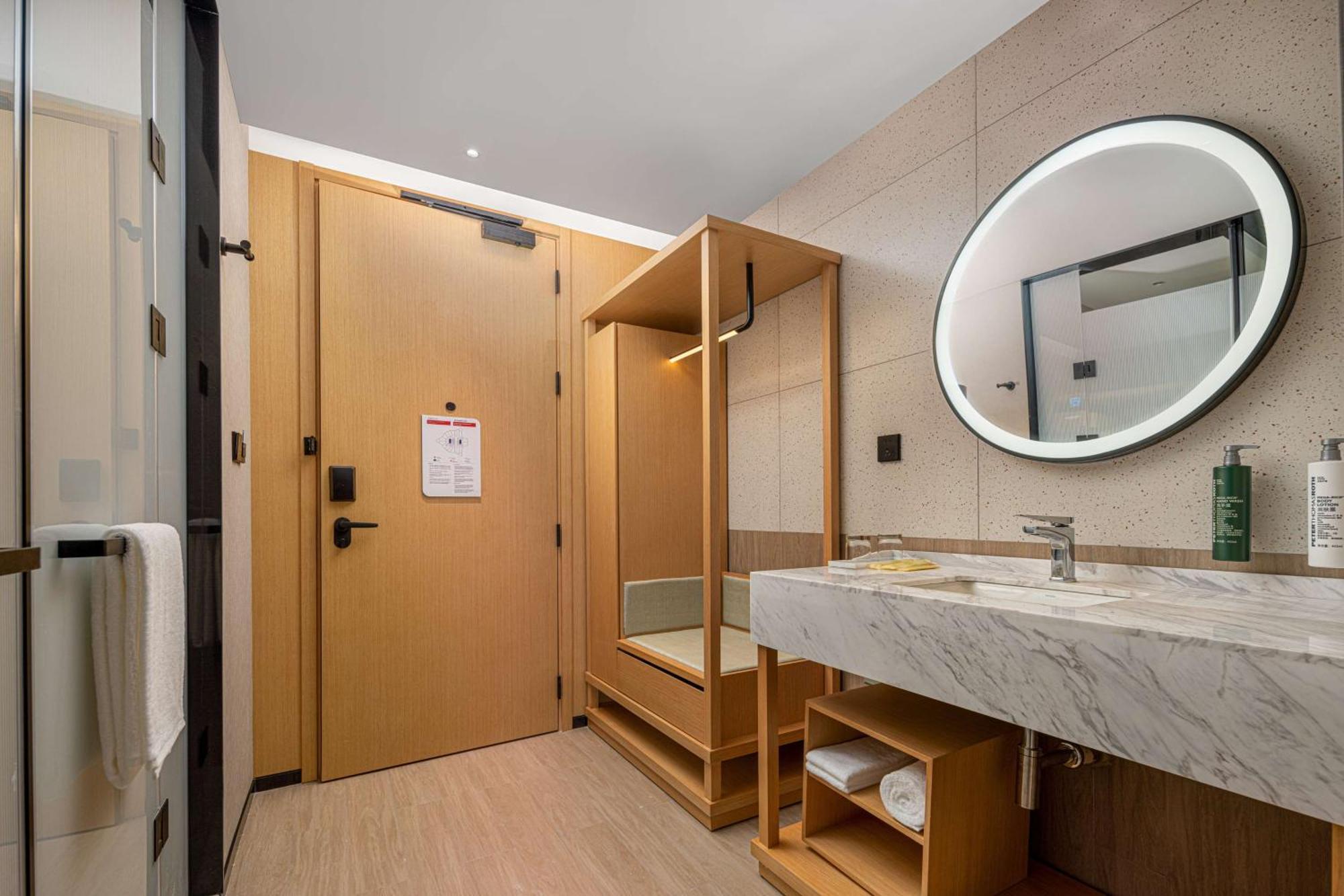 Hilton Garden Inn Shanghai Lujiazui Buitenkant foto